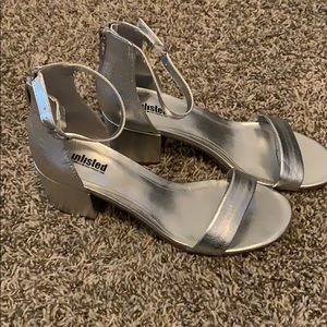 Silver Unlisted block heels